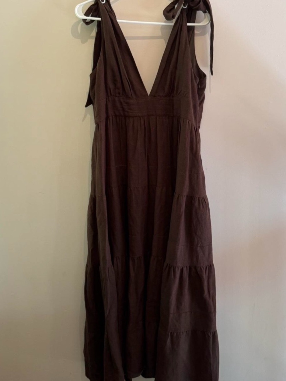 House of Harlow 1960 Brown Tie-Shoulder V-Neck Maxi Dress